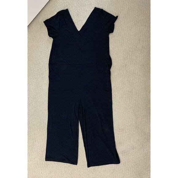 Universal Standard Black Cropped Wide Leg V-neck Jumpsuit Pockets XS (10-12) - Picture 3 of 9